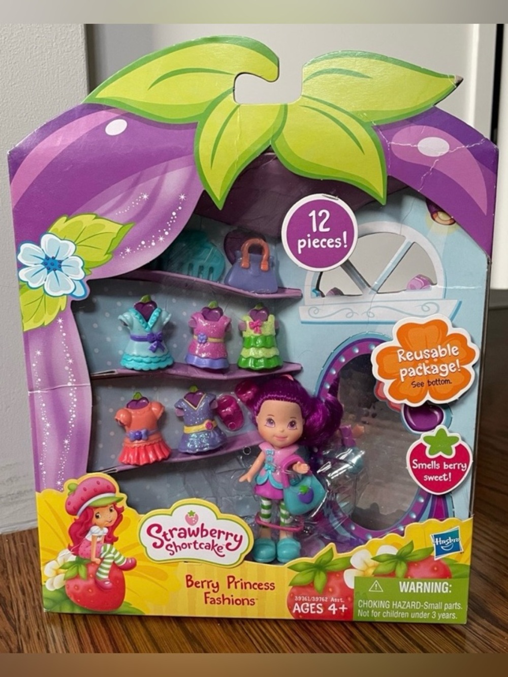 Strawberry Shortcake Doll Figure Berry Fashions Plum Pudding Lot Hasbro 2012